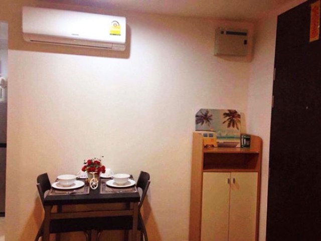 6A101337 ให้เช่าคอนโดย่านเศรษฐกิจ วิวส่วนกลางเห็นสวน สระน้ำ พื้นที่ 30.65 ตรม.