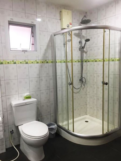 6A50183 ให้เช่าบ้านเดี่ยวชั้นเดียว พื้นที่ 100 ตรม. พร้อมเฟอร์ครบ