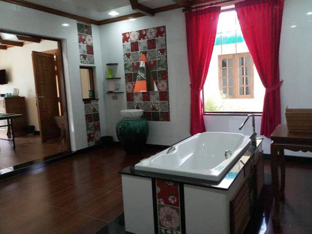 6C40094 ขายบ้านเดี่ยว 2 ชั้นโดดเด่นมีสไตล์หรูหรา พื้นที่ 253 ตรว