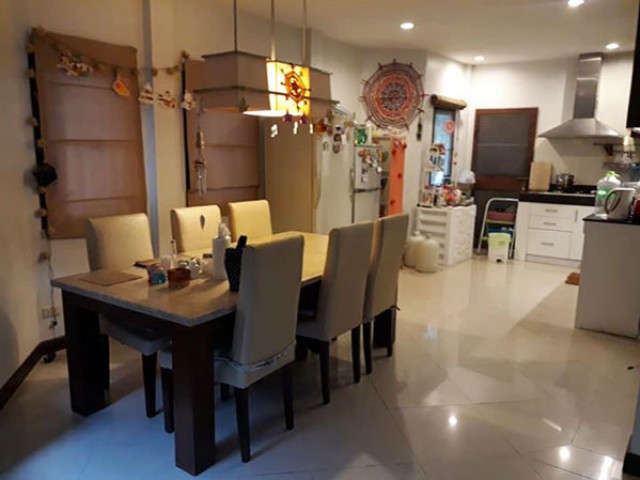 6A91004 ให้เช่าบ้านเดี่ยว 2 ชั้น พื้นที่ 64 ตรว. 4 นอน 4น้ำ