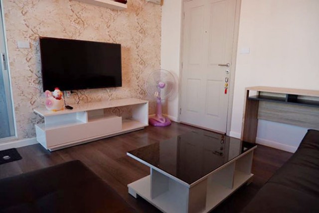 6A101347 ให้เช่าคอนโดย่านเศรษฐกิจ วิวสระ สวน พื้นที่ 30 ตรม. เฟอร์นิเจอร์ครบครัน