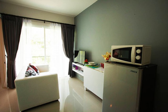 6A101351 ให้เช่าคอนโดย่านเศรษฐกิจ วิวหมู่บ้าน พื้นที่ 30 ตรม.