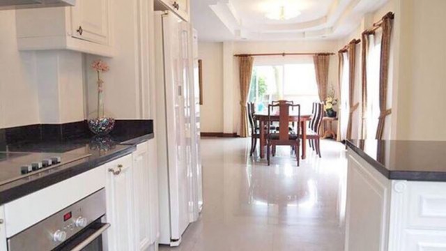 6A101355 ให้เช่าบ้านเดี่ยว 2 ชั้น บ้านหลังใหญ่ พื้นที่ 79 ตรว. 3นอน4น้ำ