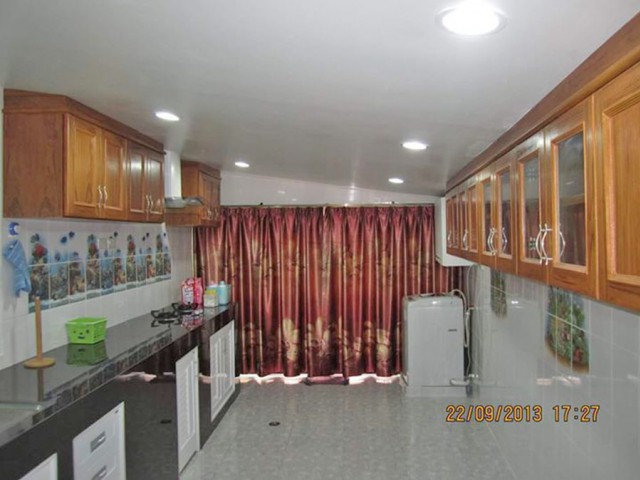 6A80502 ให้เช่าบ้านเดี่ยวชั้นเดียวในโครงการ พื้นที่ 135 ตรม. พร้อมเฟอร์ครบ