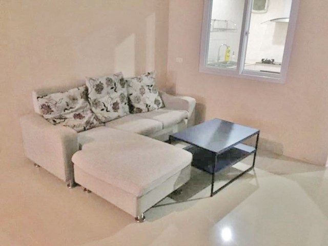 6A91008 ให้เช่าบ้านแฝดชั้นเดียวในโครงการ พื้นที่ 21 ตรว. พร้อมเฟอร์ครบ