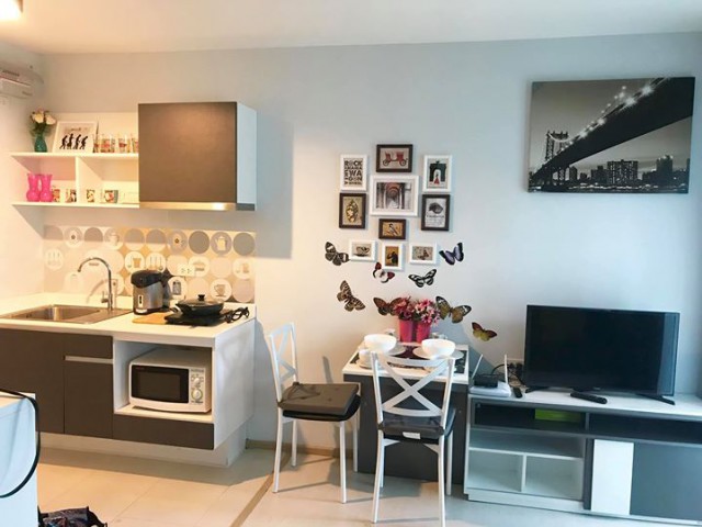 6A111832 ให้เช่าคอนโดใจกลางเมือง เฟอร์นิเจอร์ครบครัน บรรยากาศดีน่าอยู่.