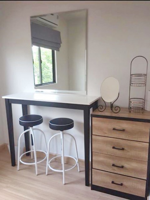 6A111833 ให้เช่าทาวน์เฮ้าส์ 2 ชั้นในโครงการย่านเศรษฐกิจ เฟอร์นิเจอร์ครบครัน