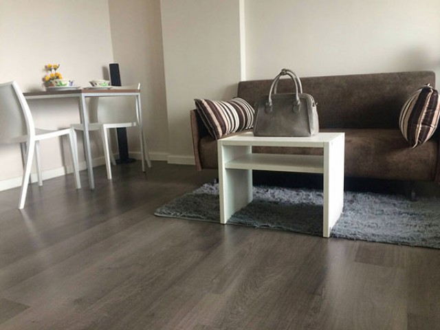 6A101358ให้เช่าคอนโดย่านเศรษฐกิจ วิวสระน้ำ พื้นที่ 30 ตรม. เฟอร์นิเจอร์ครบครัน