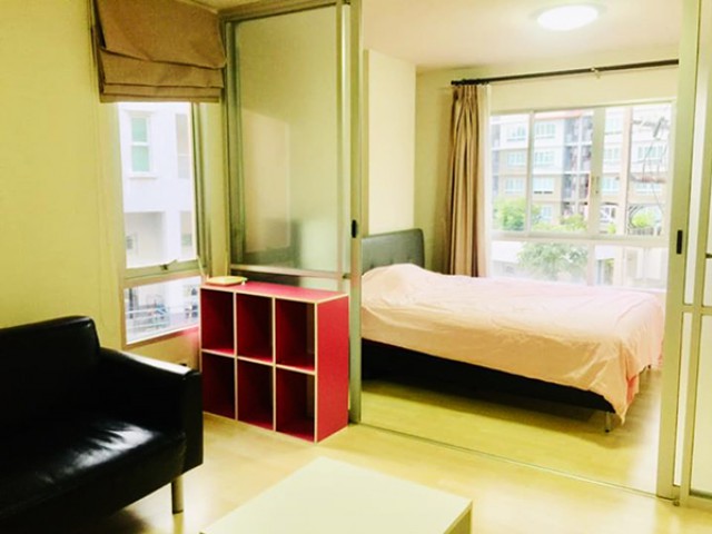 6A111834 ให้เช่าคอนโดย่านเศรษฐกิจ วิวสระน้ำและที่จอดรถ พื้นที่ 30 ตรม.