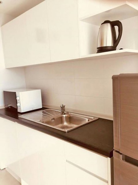 6A101363 ให้เช่าคอนโดย่านเศรษฐกิจ วิวธรรมชาติพื้นที่ 35 ตรม. เฟอร์นิเจอร์ครบครัน