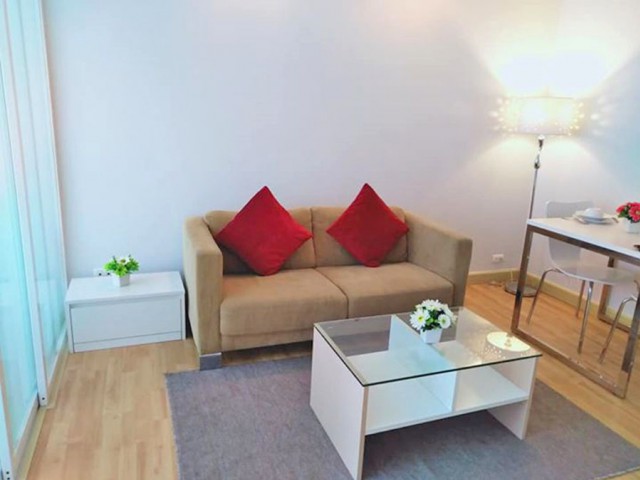 6A101363 ให้เช่าคอนโดย่านเศรษฐกิจ วิวธรรมชาติพื้นที่ 35 ตรม. เฟอร์นิเจอร์ครบครัน