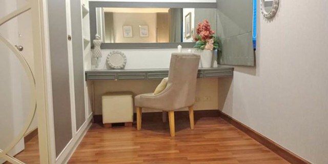 6A111837 ให้เช่าทาวน์เฮ้าส์ 2 ชั้นใจกลางเมือง พื้นที่ 30 ตรว. 3 นอน 2 น้ำ