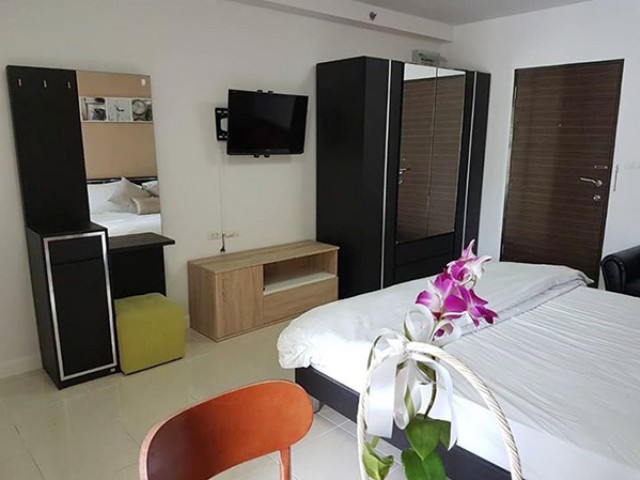 6A101364ให้เช่าคอนโดย่านเศรษฐกิจ วิวฝั่งเส้งโห สระว่ายน้ำ  พื้นที่ 30 ตรม.