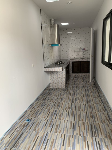 6A20086 ให้เช่าบ้านแฝดชั้นเดียวในโครงการใกล้สนามบิน พื้นที่ 28 ตรว. 2นอน2น้ำ