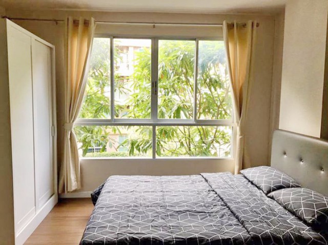 6A111844 ให้เช่าคอนโด วิวสระว่ายน้ำ เฟอร์นิเจอร์ครบ เดือนละ 9,000 บ.