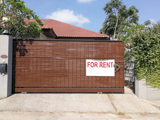 6A40390 ให้เช่าบ้านเดี่ยวชั้นเดียวในโครงการ พื้นที่ 68 ตรว. พร้อมเฟอร์ครบ