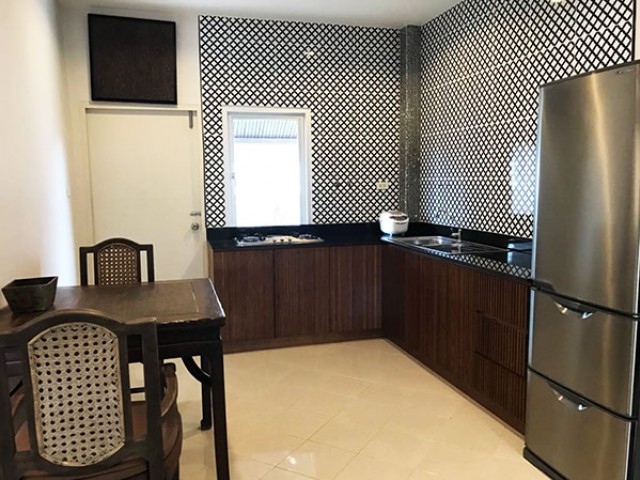 6A40390 ให้เช่าบ้านเดี่ยวชั้นเดียวในโครงการ พื้นที่ 68 ตรว. พร้อมเฟอร์ครบ