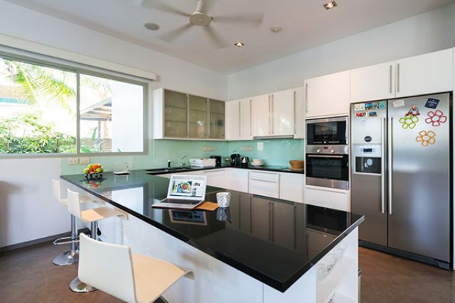 6C40095 ขายบ้านเดี่ยว 2 ชั้นโดดเด่นมีสไตล์หรูหรา พื้นที่ 200 ตรว.