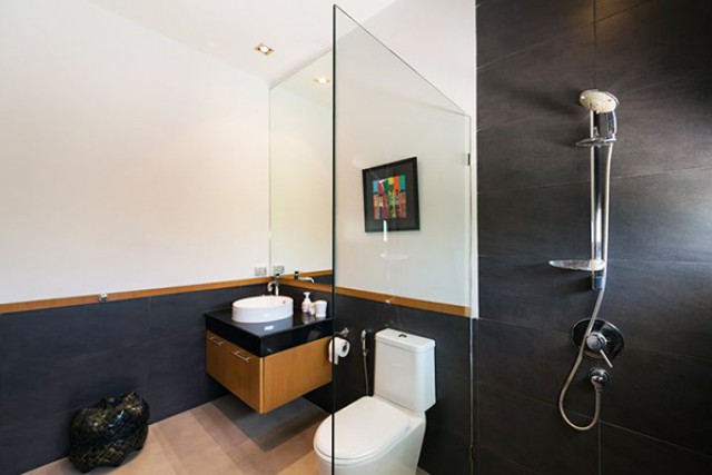 6C40095 ขายบ้านเดี่ยว 2 ชั้นโดดเด่นมีสไตล์หรูหรา พื้นที่ 200 ตรว.