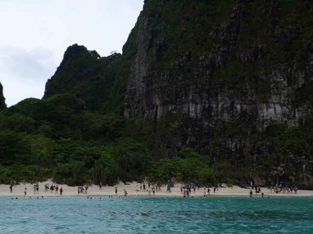 ทัวร์เกาะพีพี โดยเรือใหญ่