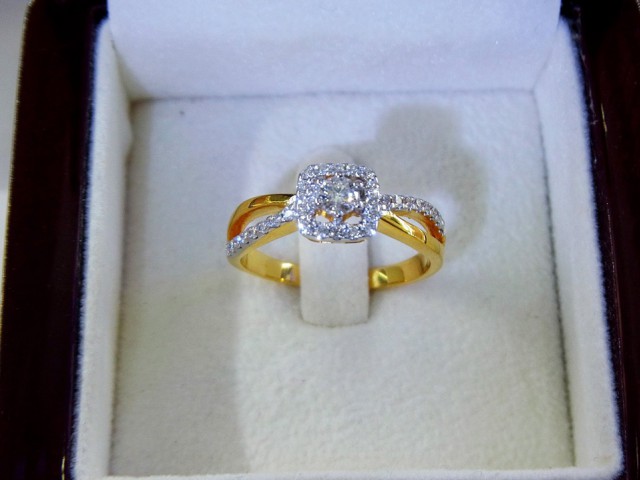 แหวนเพชรแท้ แหวนหมั้น แหวนแต่งงาน ห้างเพชรกาญจน์ ขอนแก่น มีหน้าร้านชัดเจน