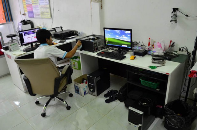 ศูนย์รับซ่อม กล้อง-เลนส์ ล้างเลนส์ จ.ตรัง ซ่อมระดับมืออาชีพ อะไหล่ครบ