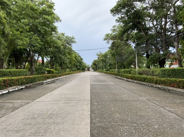 NAI HOME บ้านใหม่Pool Villasในหมู้บ้านแลนด์แอนด์เฮ้าส์ปาร์คฉลอง ในเมือง ภูเก็ต