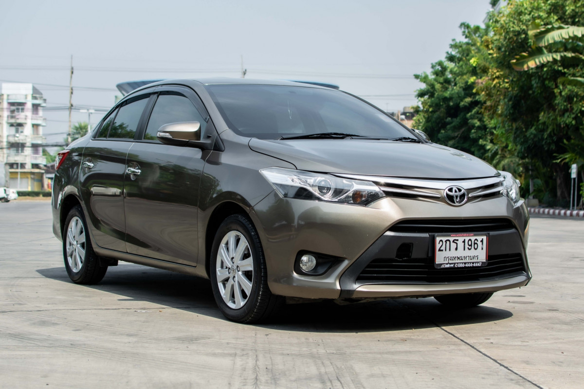 TOYOTA VIOS 1.5 G รถบ้านแท้ ไม่มีประวัติเสีย ไม่เคยติดแก๊ส