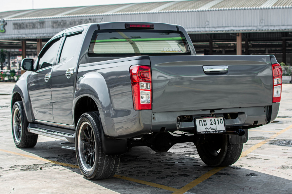 ISUZU D-MAX 1.9L DDI DOUBLE CAB HI-LANDER ล้อแม็กซ์สวย รถบ้าน สีหายาก