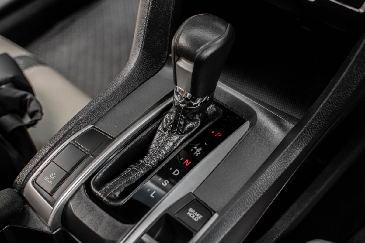 HONDA CIVIC 1.8E CVT I-VTEC ABS รถมือเดียว ติดต่อด่วนเลยครับ