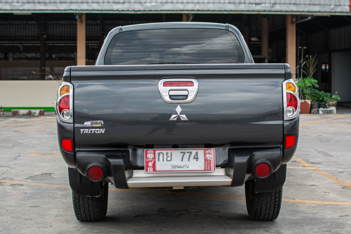 MITSUBUSHI TRITON PLUS DOUBLE CAB 2.4 GLS รถบ้านมือเดียวแท้ๆ รุ่นเบนซิน สภาพสวย