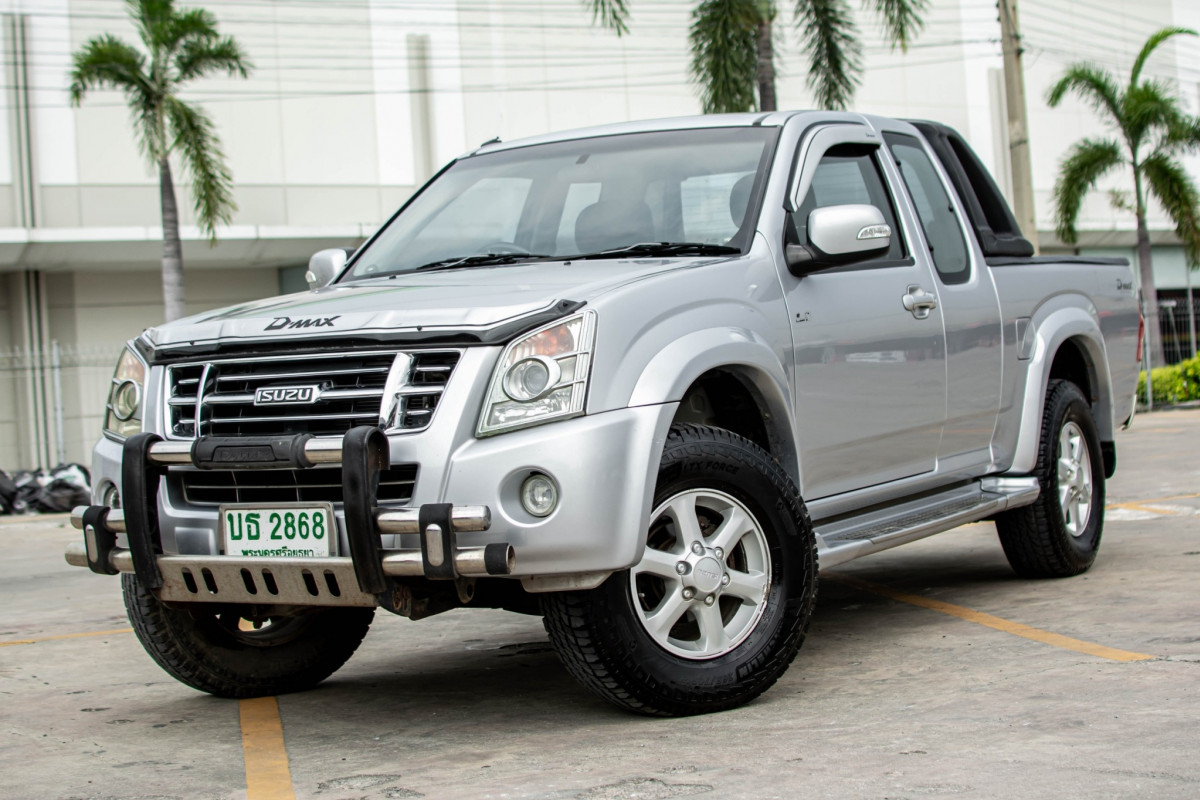 ISUZU D-MAX 2.5 LS 4x4 แค็บ ขับ4 รถบ้านแท้ๆ วิ่งน้อยมากๆ โครงสร้างเดิมๆไม่มีชน