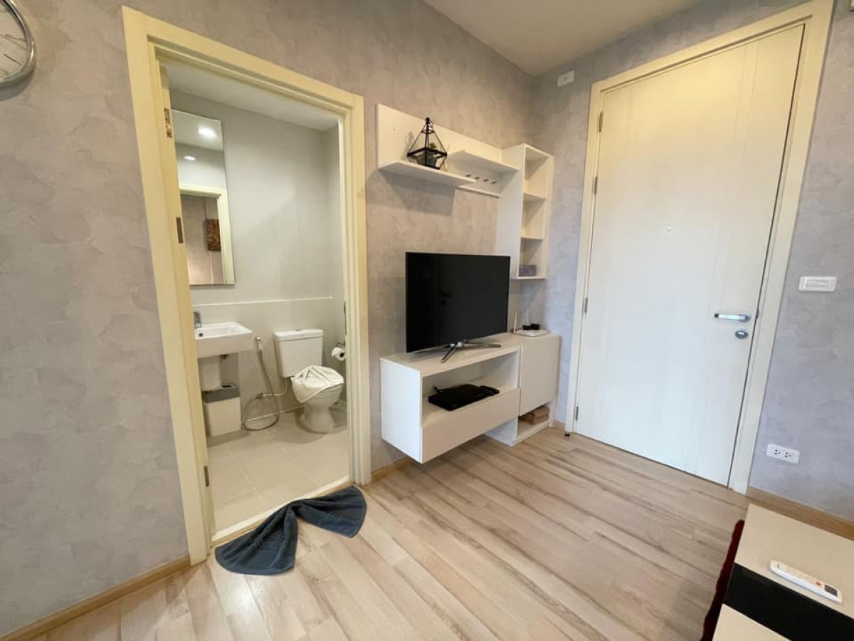 THE BASE UPTOWN CONDO เดอะเบสอัพทาวน์คอนโด ให้เช่า ใกล้สี่แยกโลตัส บายพาส