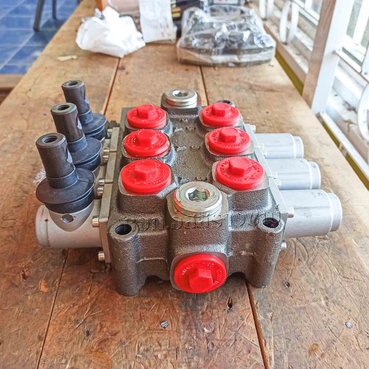 คอนโทรลวาล์วมือโยก (Monoblock Control Valves) Galtech Q95 series