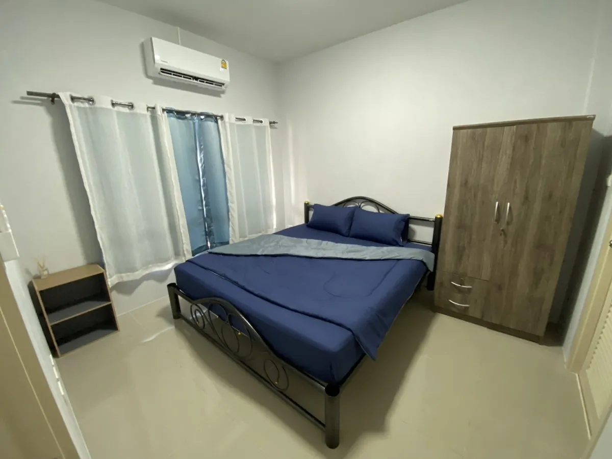 TL-0196 - ทาวน์เฮ้าส์ชั้นเดียวให้เช่า มี 2 ห้องนอน 2 ห้องน้ำ 1 ห้องครัว