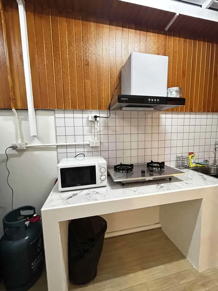 TL-0239 -ทาวน์เฮ้าส์ 2ชั้นปรับปรุงใหม่ให้เช่า มี 4 ห้องนอน 2 ห้องน้ำ 1 ห้องครัว