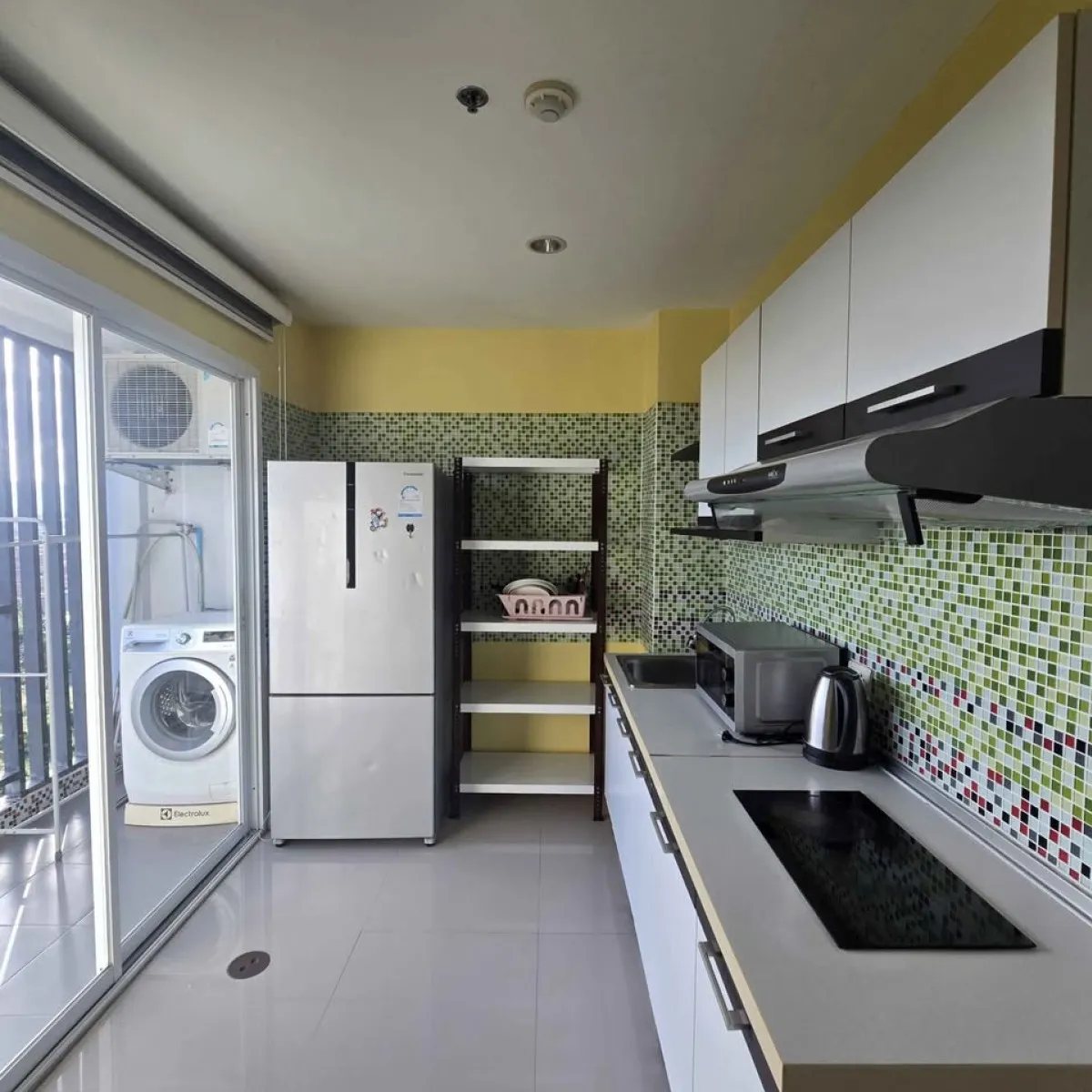 MT-0413 - เดอะวิว คอนโด สวนหลวง (ใกล้ตลาดท้ายรถนาคา)เป็นห้องนอนมีฉากกั้น