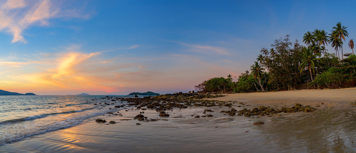 หาดราไวย์ ภูเก็ต